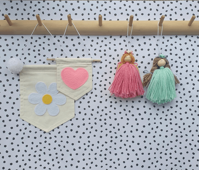 Heart Banner - Mini
